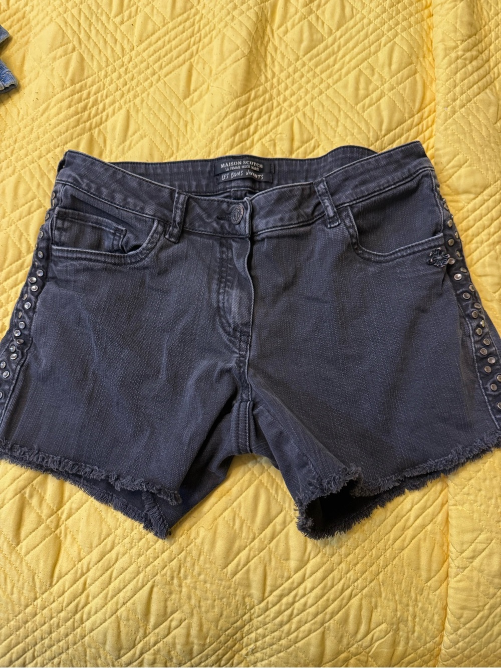 Madison Scotch Women Denim ShortSlate Gray Stud-Trim Denim Shorts